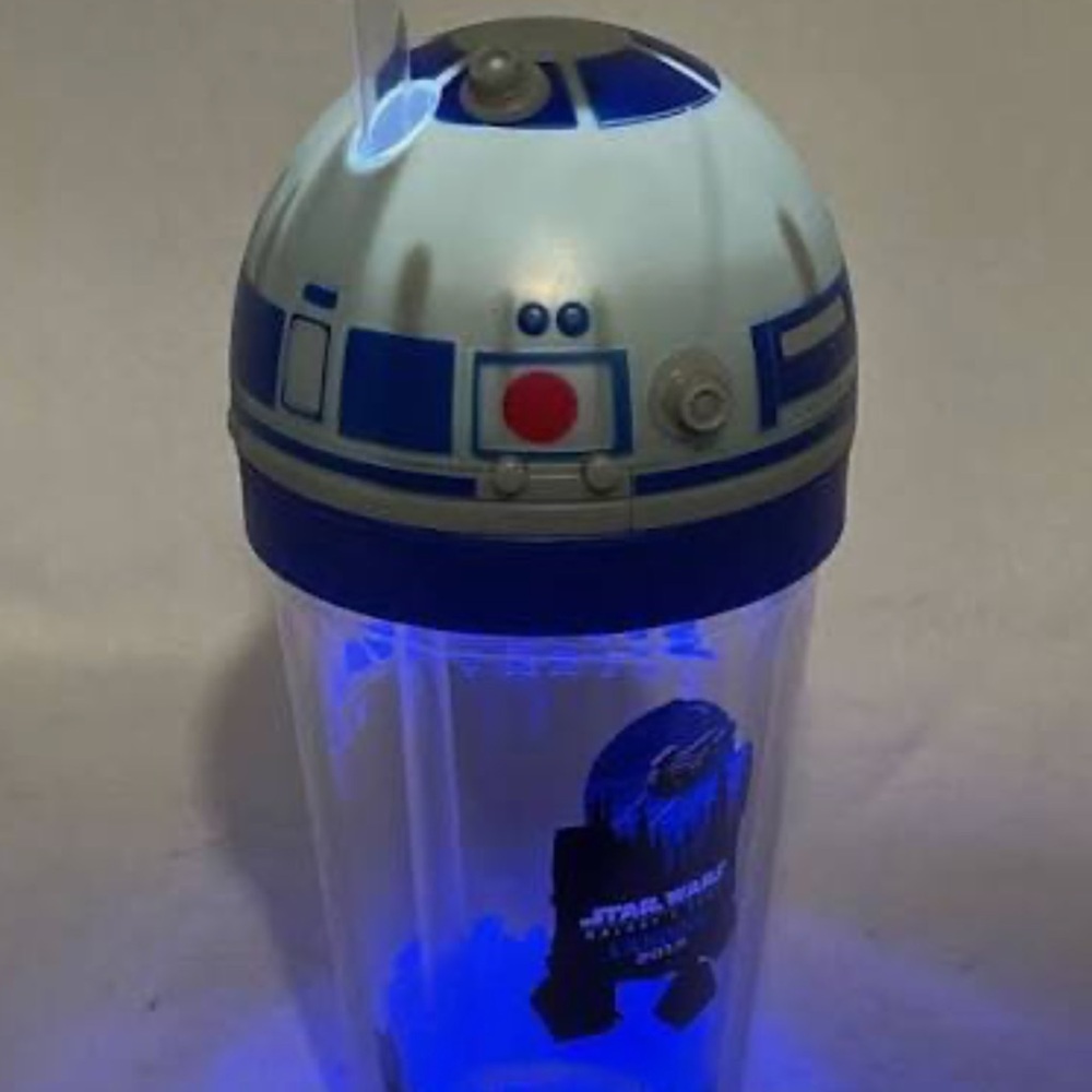 Collectible Disneyland Star Wars R2-D2 Tumbler with Straw